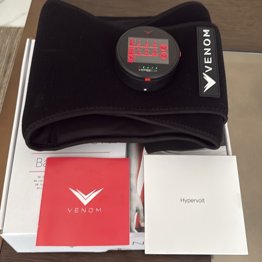 Venom Black Wearable Back Device